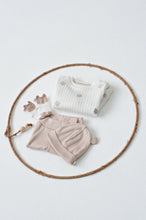 Afbeelding in Gallery-weergave laden, Feetje - Mutsje rib - Honey Bear