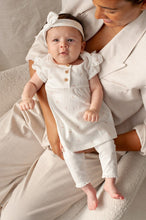 Afbeelding in Gallery-weergave laden, Feetje - Jurk crinkle AOP k/m - Delicate Flower