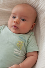 Afbeelding in Gallery-weergave laden, Feetje - T-shirt - You Croc my World