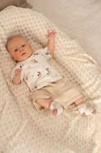 Afbeelding in Gallery-weergave laden, Feetje - T-shirt AOP - Sssiesta