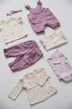 Afbeelding in Gallery-weergave laden, Feetje - T-shirt AOP - Flower Ranch