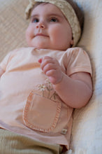 Afbeelding in Gallery-weergave laden, Feetje - Short crinkle ruches AOP - Let Your Dreams Blossom