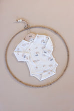 Afbeelding in Gallery-weergave laden, Feetje Wikkelromper AOP - Sleepy Sheepy
