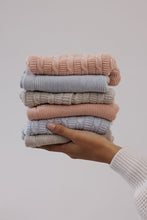 Afbeelding in Gallery-weergave laden, Feetje Sweater gebreid - The Knits