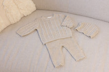 Afbeelding in Gallery-weergave laden, Feetje Mutsje gebreid - The Knits