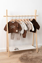 Afbeelding in Gallery-weergave laden, Feetje - Sweater AOP relaxed fit - Tiny Timber Tales