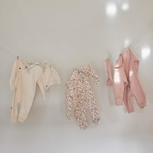 Afbeelding in Gallery-weergave laden, Dirkje - 1 pce babysuit + hat organic cotton
