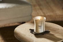 Afbeelding in Gallery-weergave laden, WoodWick Sparkling Pomelo - Champagne Metal Collection