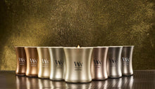 Afbeelding in Gallery-weergave laden, WoodWick Sparkling Pomelo - Champagne Metal Collection