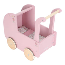 Afbeelding in Gallery-weergave laden, Little Dutch Houten poppenwagen FSC incl. textiel