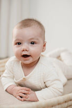 Afbeelding in Gallery-weergave laden, Little Dutch - T-shirt overslag lange mouw Creme