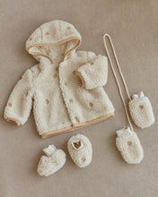 Afbeelding in Gallery-weergave laden, Little Dutch - Newborn Winter W26 Teddy slofjes Sand Paws