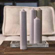 Afbeelding in Gallery-weergave laden, Riviera Maison - RM Rustic Pilar Candle grey 7x40