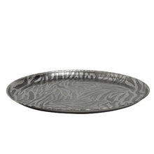 Afbeelding in Gallery-weergave laden, PTMD - Merina Silver iron bowl etched zebra print round M