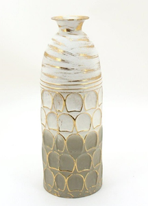 Mansion - White with cream metal vase scales M